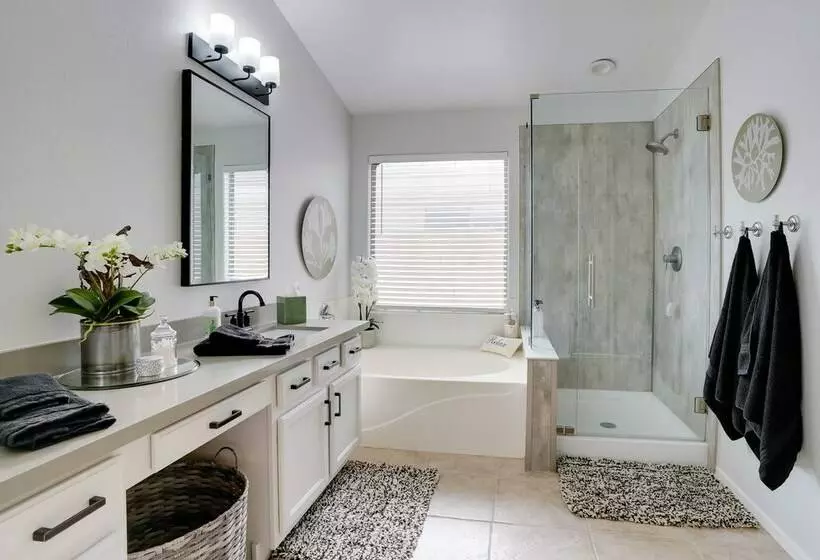 El Mirage  Sunshine House  W/ Private Pool!