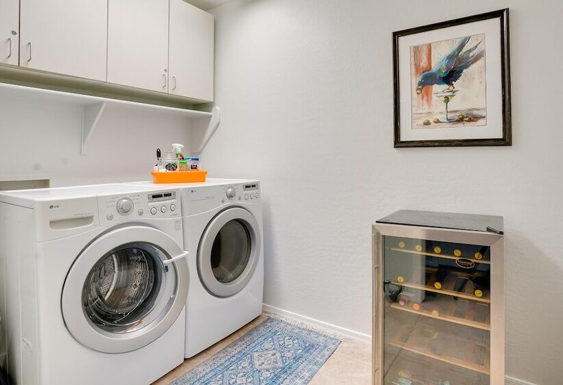 El Mirage  Sunshine House  W/ Private Pool!