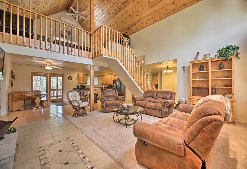 Elk Haven Show Low Cabin W/ Deck & Pool Table!