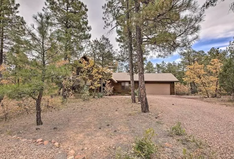 Elk Haven Show Low Cabin W/ Deck & Pool Table!