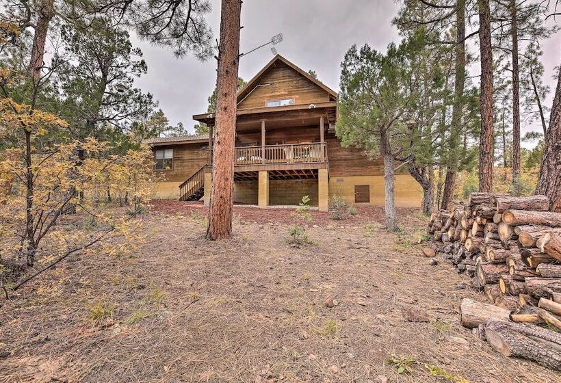 Elk Haven Show Low Cabin W/ Deck & Pool Table!