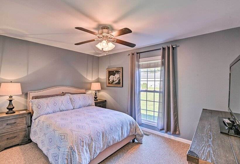 Gallatin House On Long Hollow Golf Course!