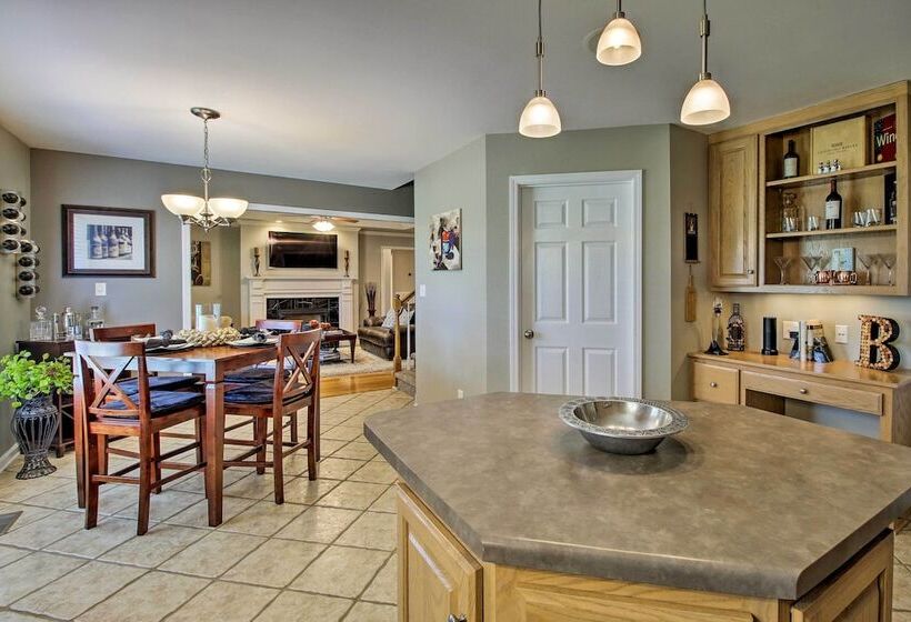 Gallatin House On Long Hollow Golf Course!