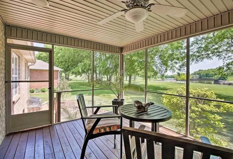 Gallatin House On Long Hollow Golf Course!