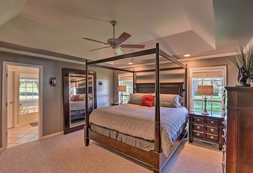 Gallatin House On Long Hollow Golf Course!