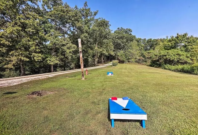 Grandma S Farm House  On 125 Acres W/ Fire Pit!