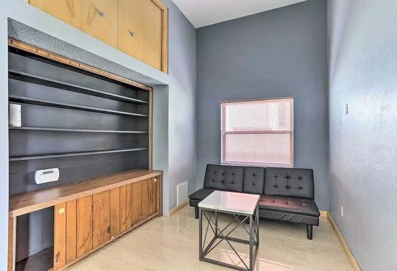 Huge Home W/ Pool Table Near St Pete Beach!