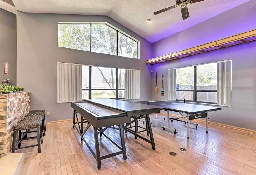Huge Home W/ Pool Table Near St Pete Beach!
