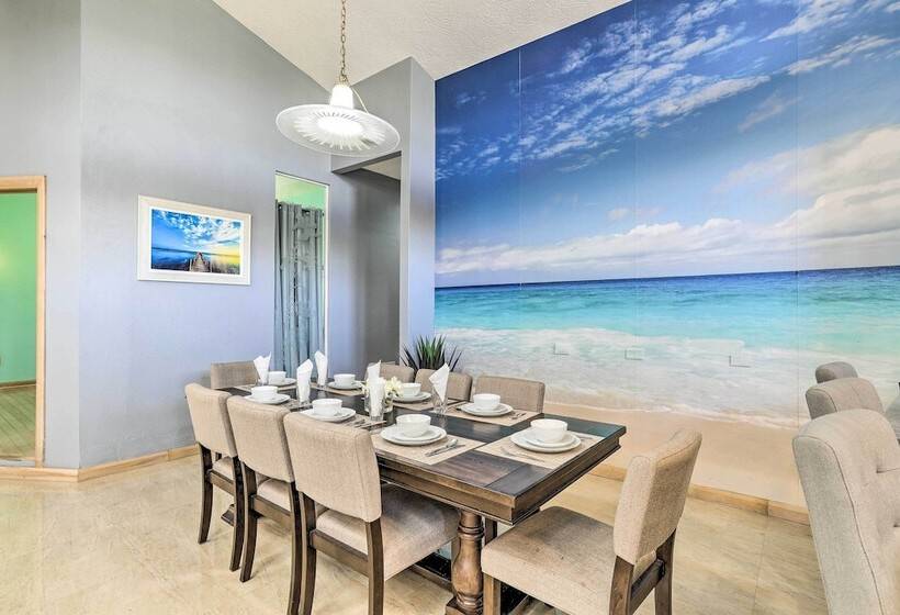 Huge Home W/ Pool Table Near St Pete Beach!