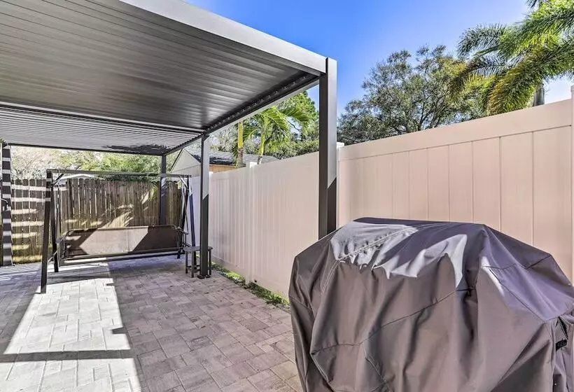 Huge Home W/ Pool Table Near St Pete Beach!