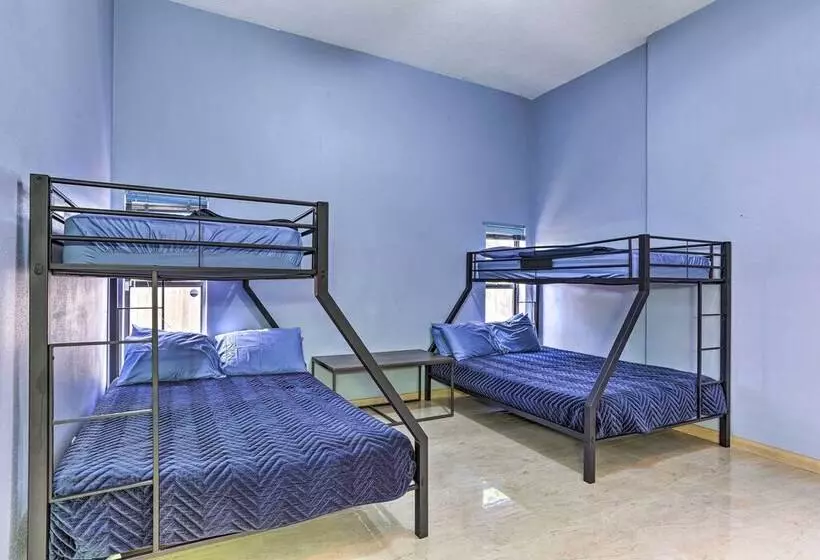 Huge Home W/ Pool Table Near St Pete Beach!