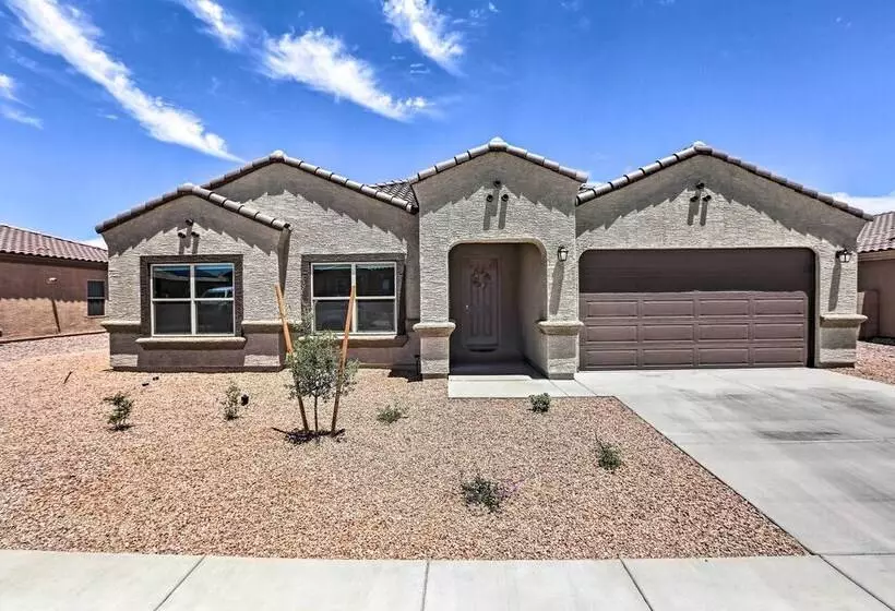 Inviting Sahuarita Home < 5 Mi To Lake Park!