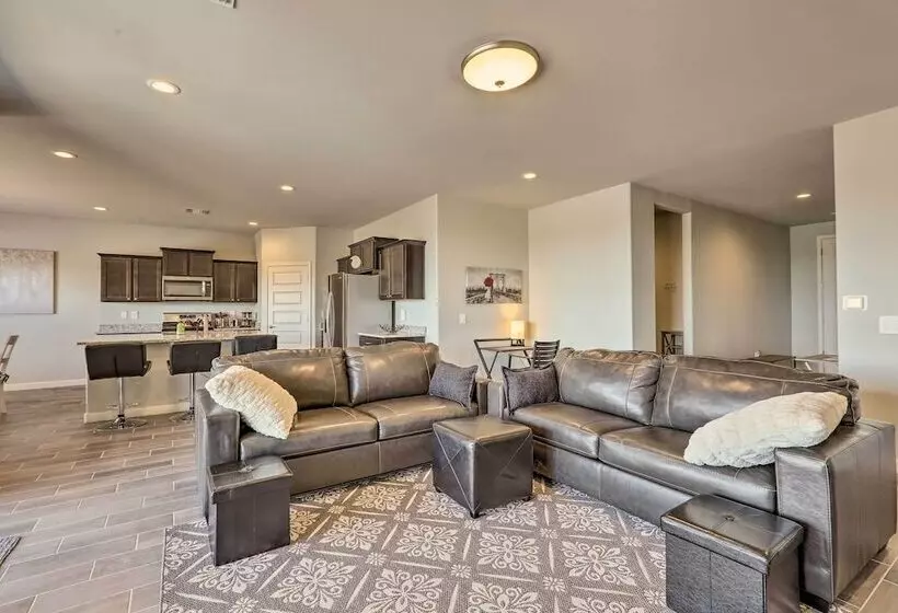 Inviting Sahuarita Home < 5 Mi To Lake Park!