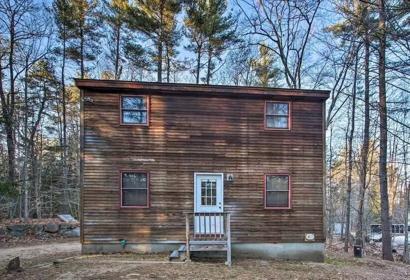 Lakeview Forest Cabin W/ Deck < 1/2 Mile To Beach!