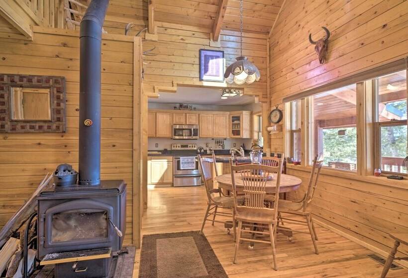 Log Cabin W/ Mountain Views ~ 30 Mi To Pikes Peak!