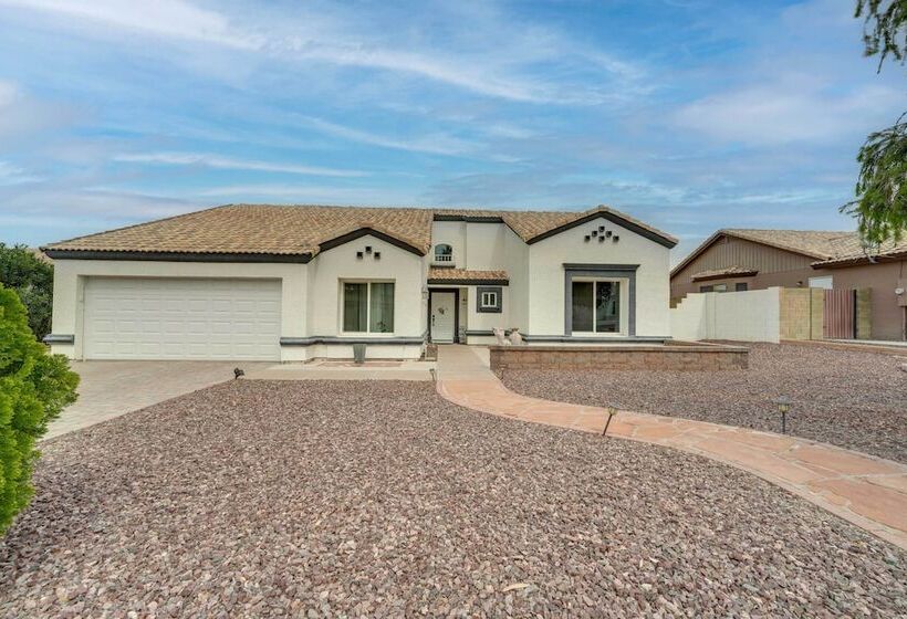 Mesa Home W/ Patio & Grill   4 Mi To Salt River!