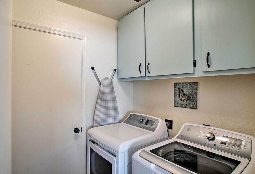 Mesa Home W/ Patio & Grill   4 Mi To Salt River!