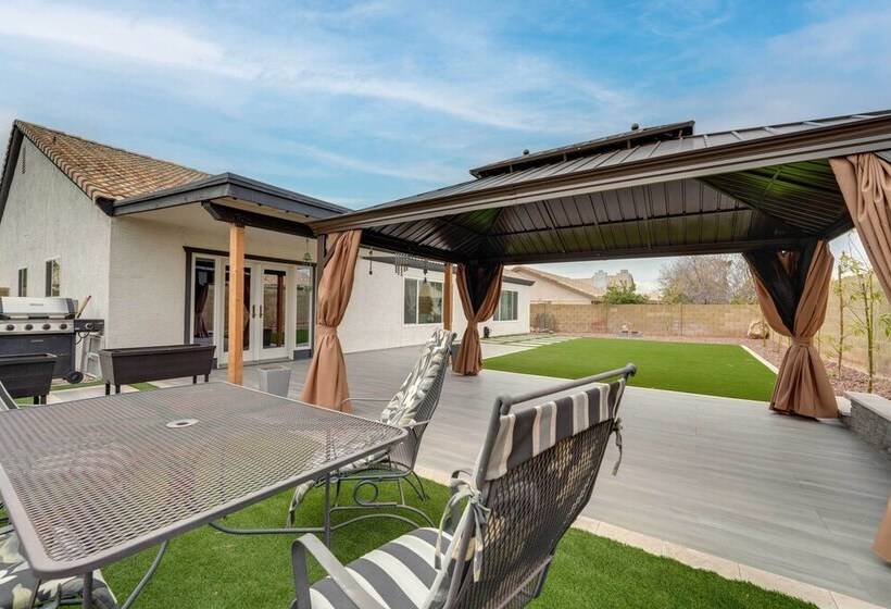 Mesa Home W/ Patio & Grill   4 Mi To Salt River!