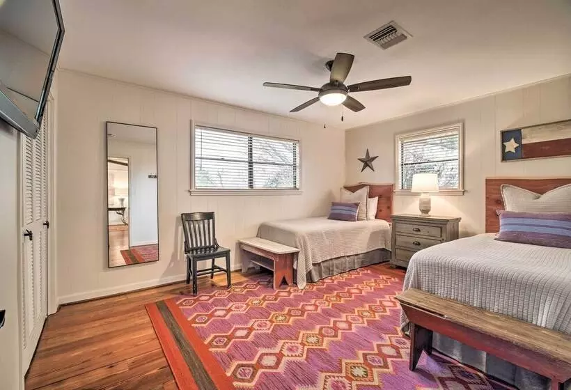 Idyllic  Century Oaks Farm  In New Ulm On 46 Acres