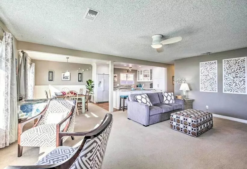 Oceanfront Escape: Steps To Imperial Beach!