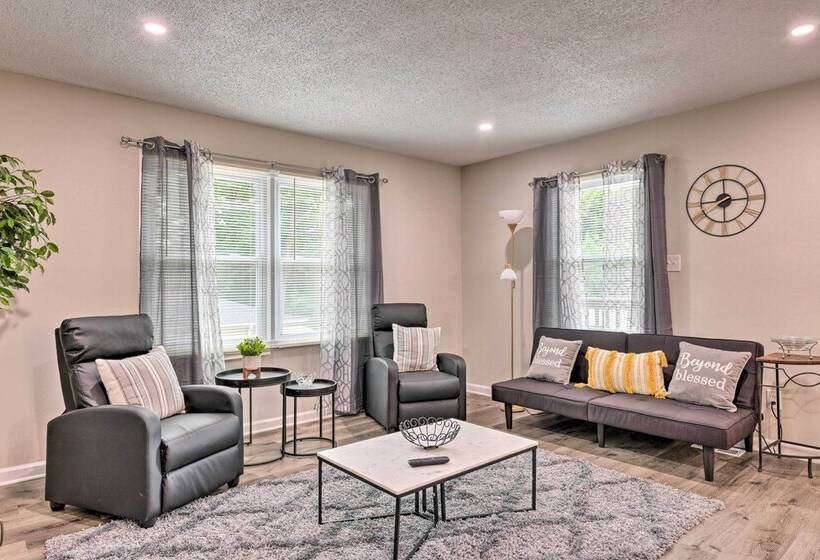 Pet Friendly Kannapolis Home W/ Fenced In Yard!