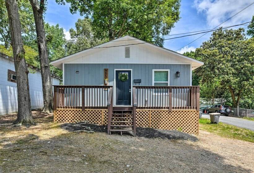 Pet Friendly Kannapolis Home W/ Fenced In Yard!