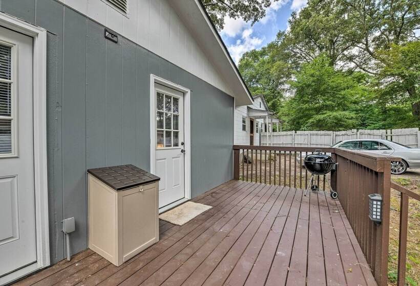 Pet Friendly Kannapolis Home W/ Fenced In Yard!