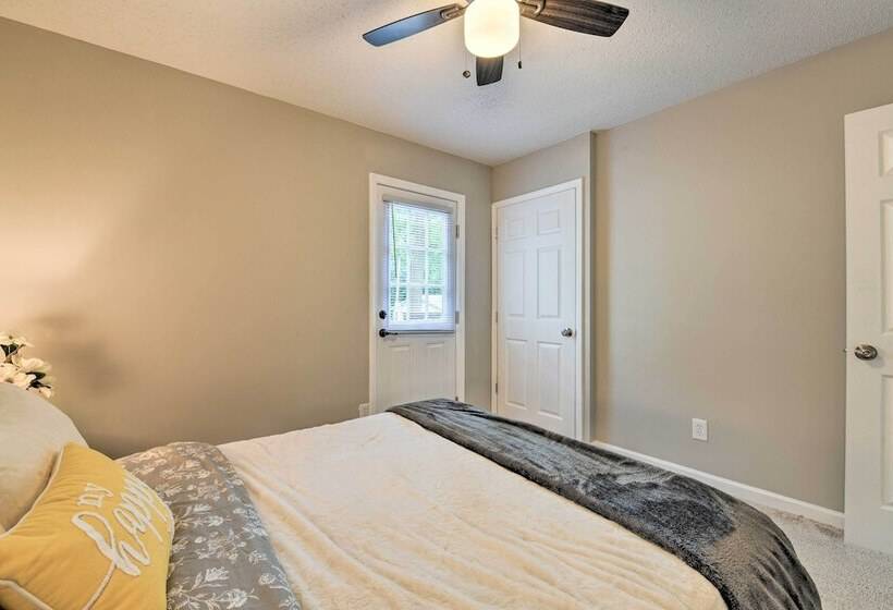 Pet Friendly Kannapolis Home W/ Fenced In Yard!