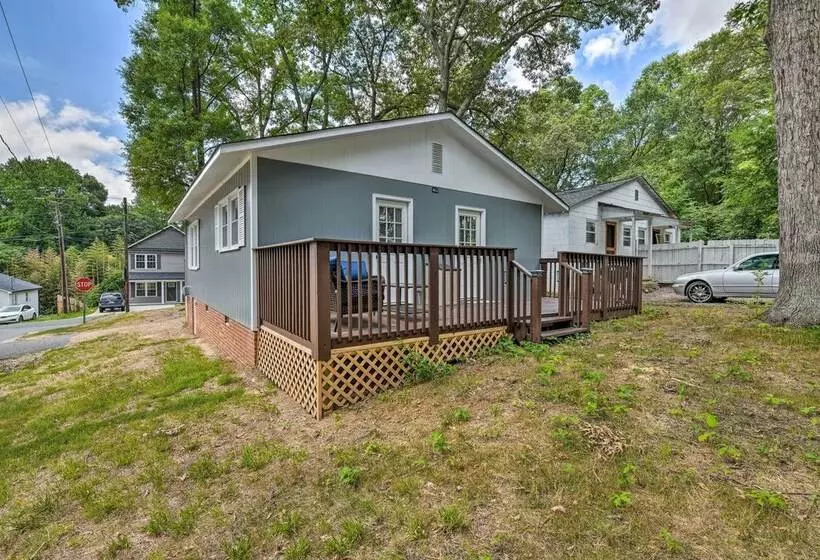 Pet Friendly Kannapolis Home W/ Fenced In Yard!