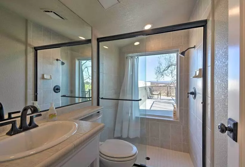 Picturesque Farmhouse On Working Almond Ranch