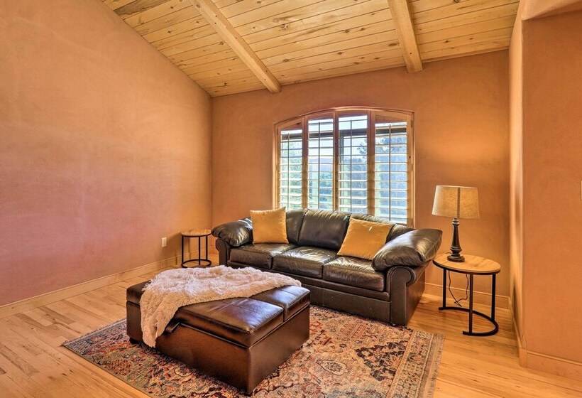 5 Mi To Butte Creek Trail: Prescott Home W/ Deck!