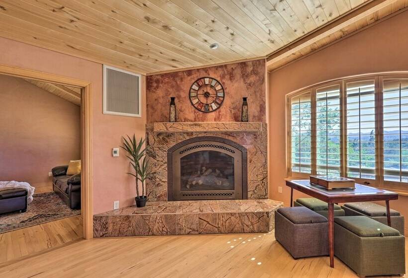 5 Mi To Butte Creek Trail: Prescott Home W/ Deck!