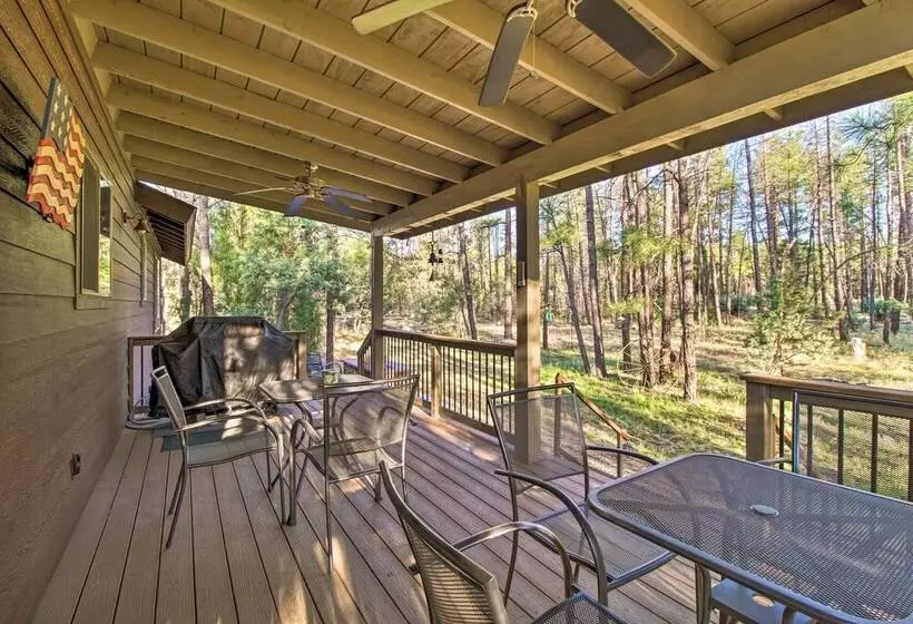 1 Mi To Rainbow Lake: Newly Built & Woodsy Retreat