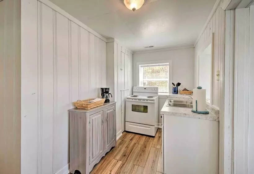 Romantic Waterfront Abode With Patio & Dock!