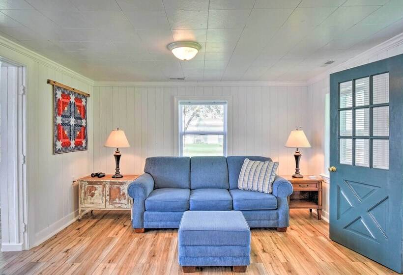 Romantic Waterfront Abode With Patio & Dock!