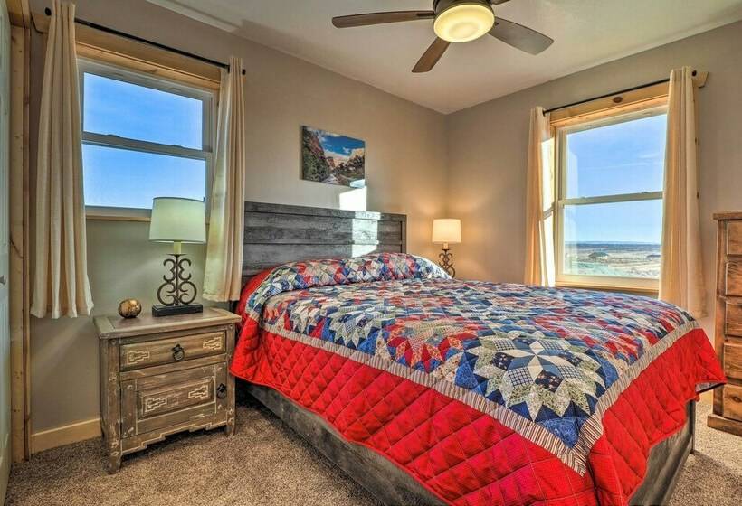 Rural Base Camp For Grand Canyon, Zion & Bryce Np!