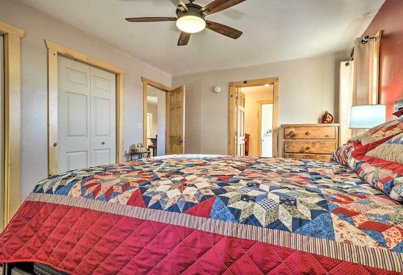 Rural Base Camp For Grand Canyon, Zion & Bryce Np!