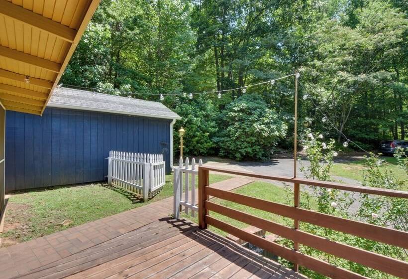 Serene Greenville Cottage: 6 Mi To Paris Mtn!