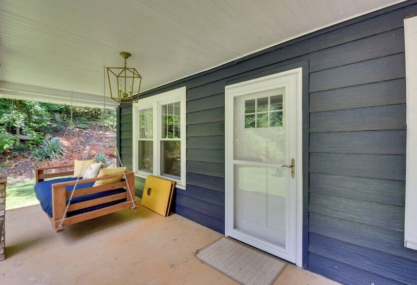 Serene Greenville Cottage: 6 Mi To Paris Mtn!