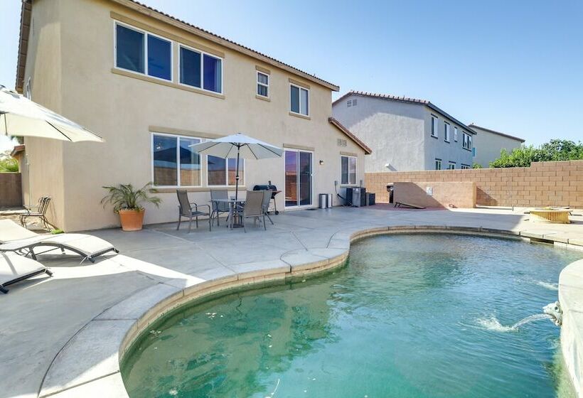 Sunny California Retreat   Pool, Patio & Grill!