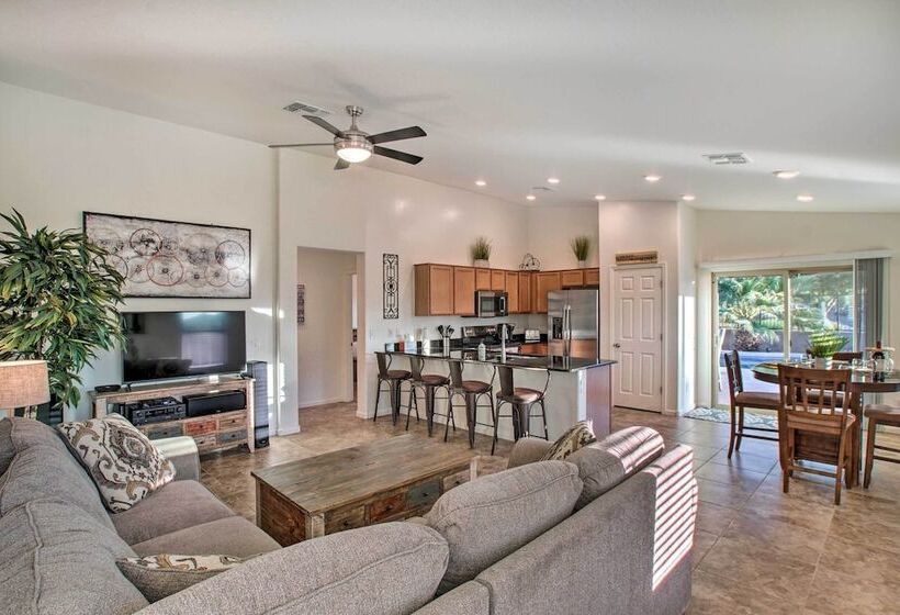 Backyard Oasis: Updated San Tan Valley Escape