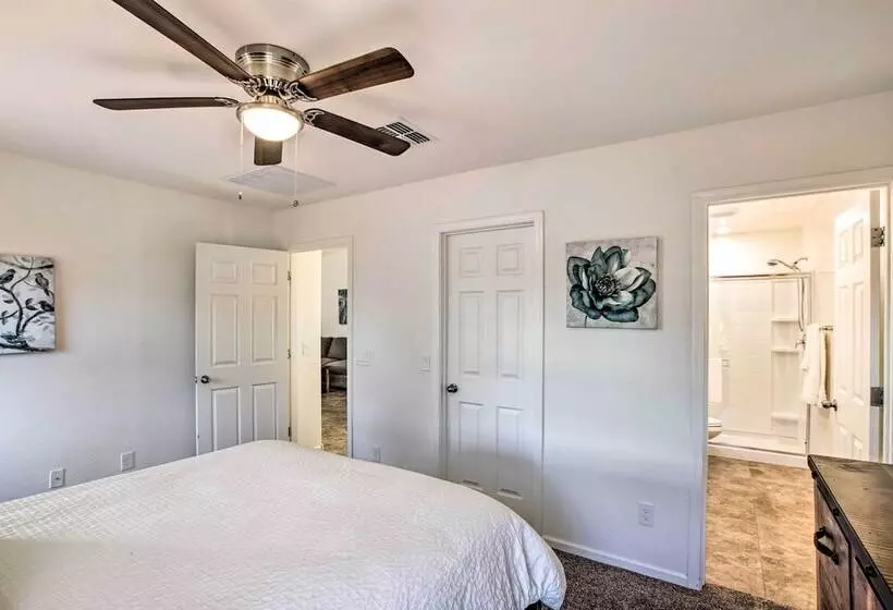 Backyard Oasis: Updated San Tan Valley Escape