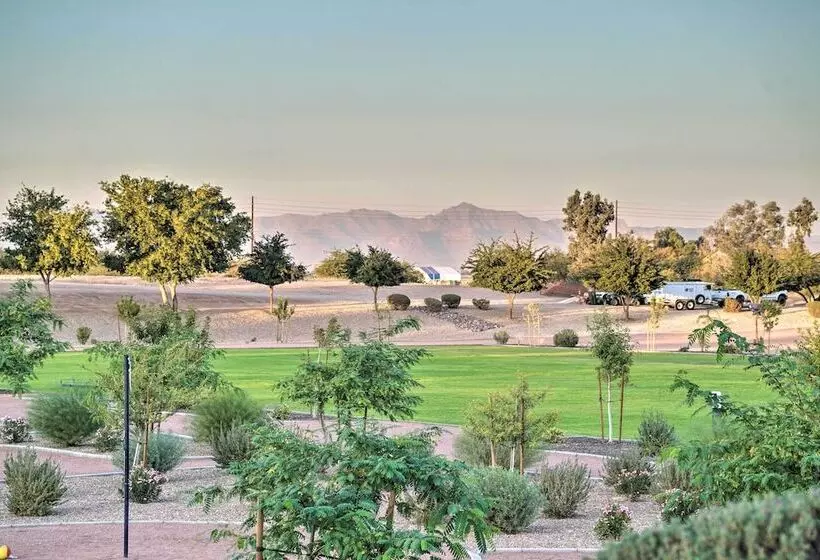 Backyard Oasis: Updated San Tan Valley Escape