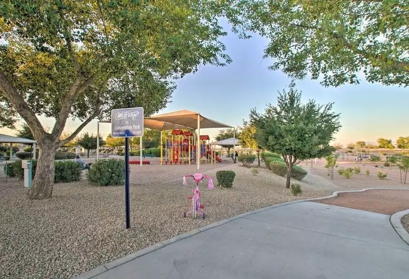 Backyard Oasis: Updated San Tan Valley Escape