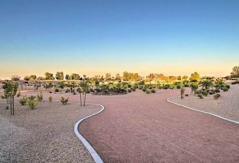 Backyard Oasis: Updated San Tan Valley Escape