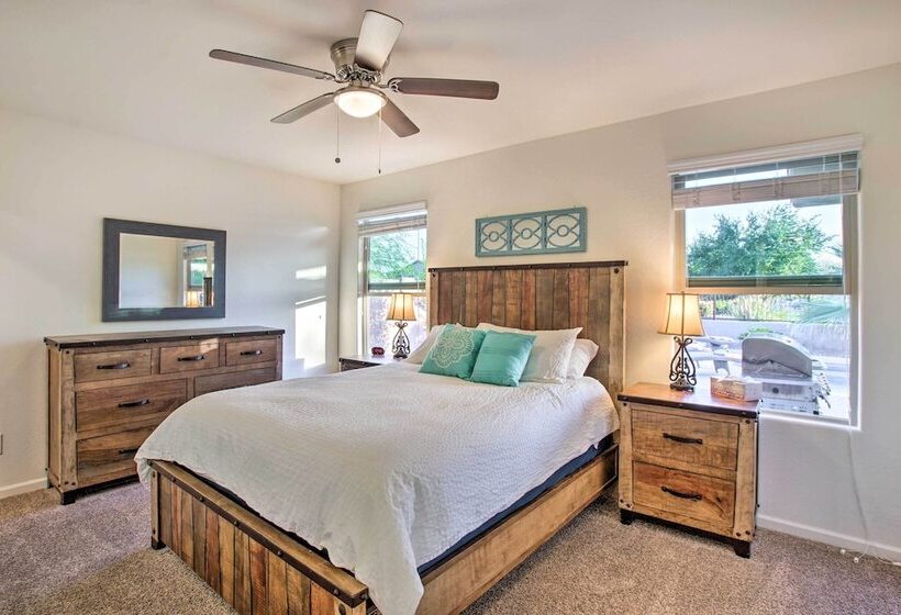 Backyard Oasis: Updated San Tan Valley Escape