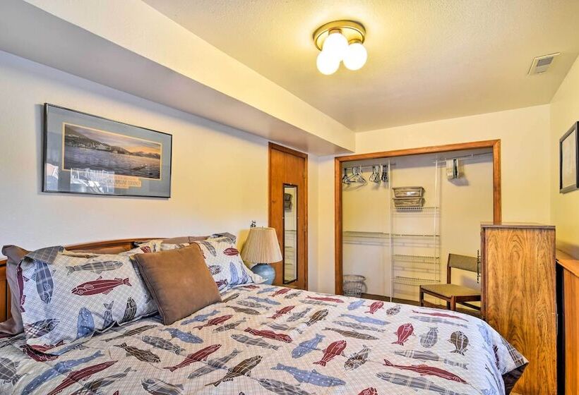 Wasilla Home On Memory Lake W/ Mountain Views!