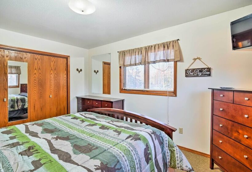 Wasilla Home On Memory Lake W/ Mountain Views!