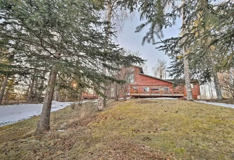 Wasilla Home On Memory Lake W/ Mountain Views!