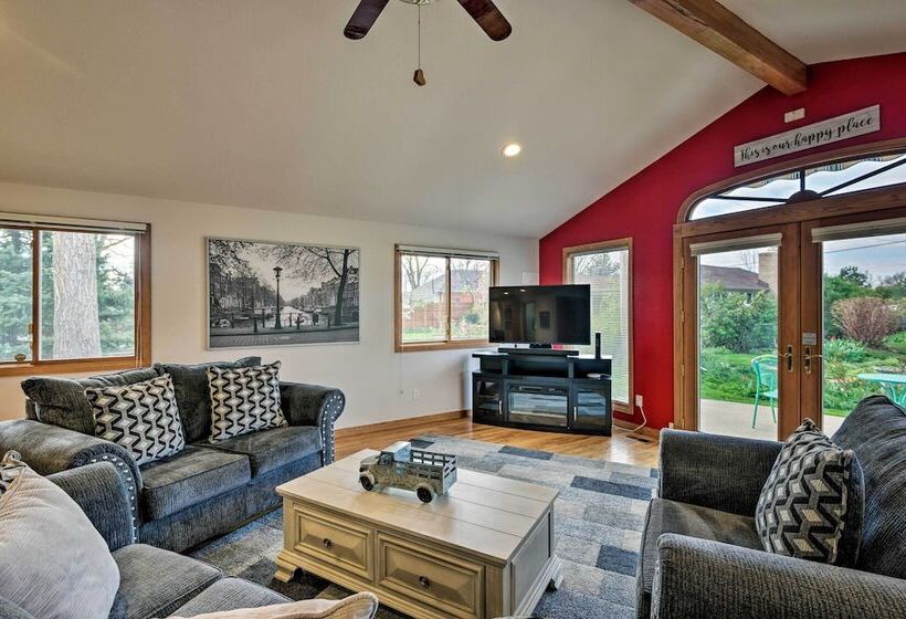 Arvada Home W/ Beautifully Landscaped Yard!